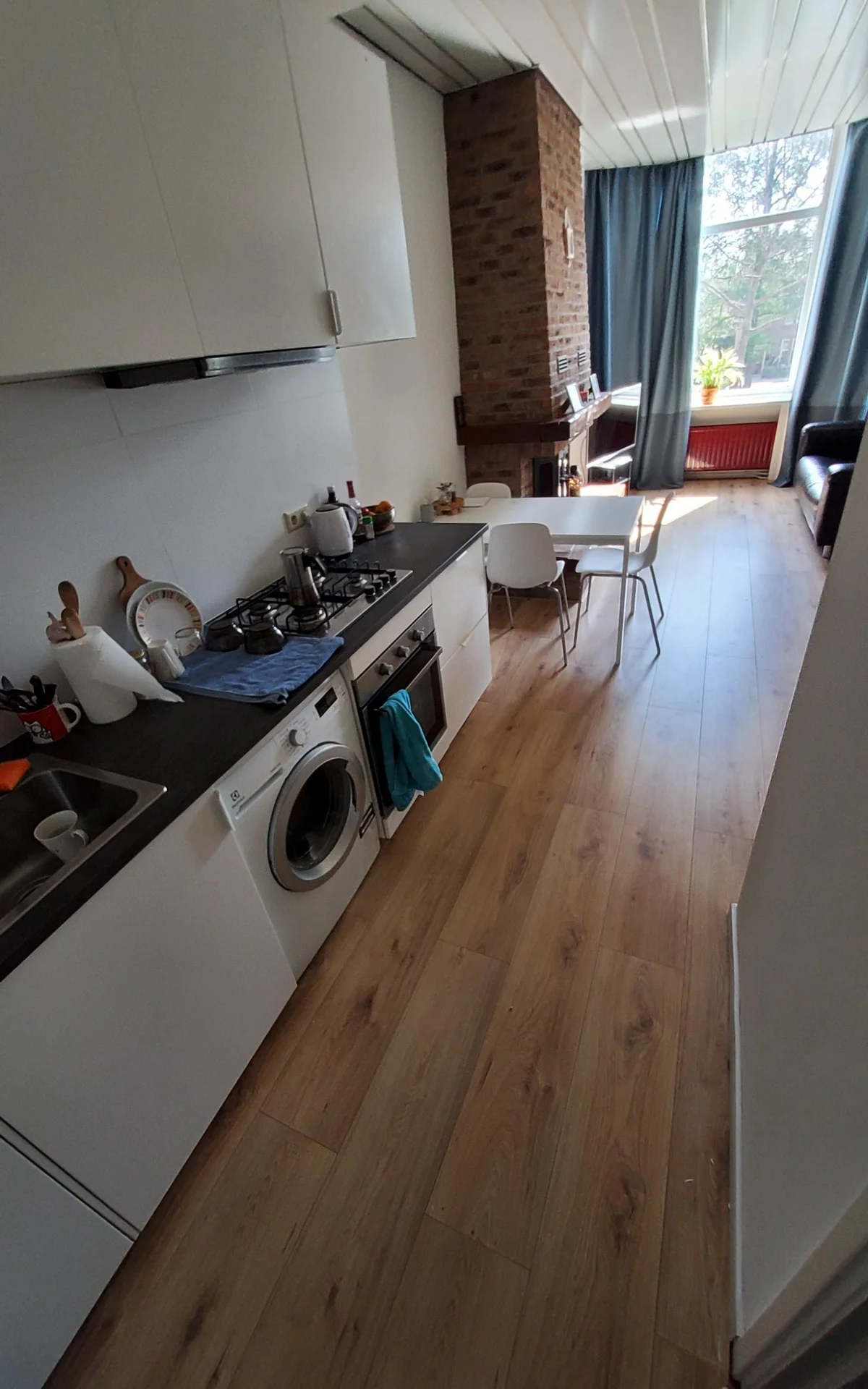 Foto van de Kamer gelegen aan de Boergoensevliet in Rotterdam