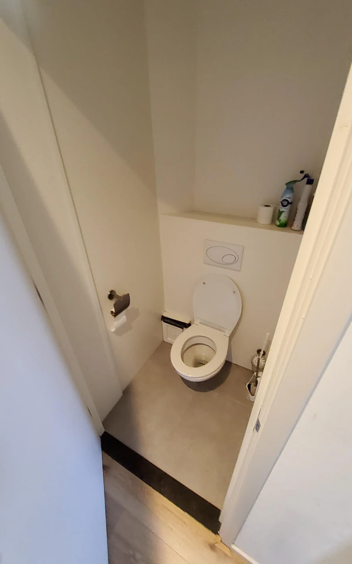 Foto van de Kamer gelegen aan de Boergoensevliet in Rotterdam