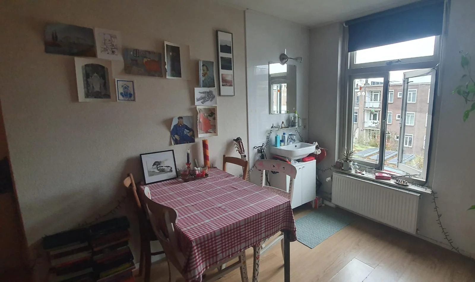 geblurde versie van de foto als achtergrond