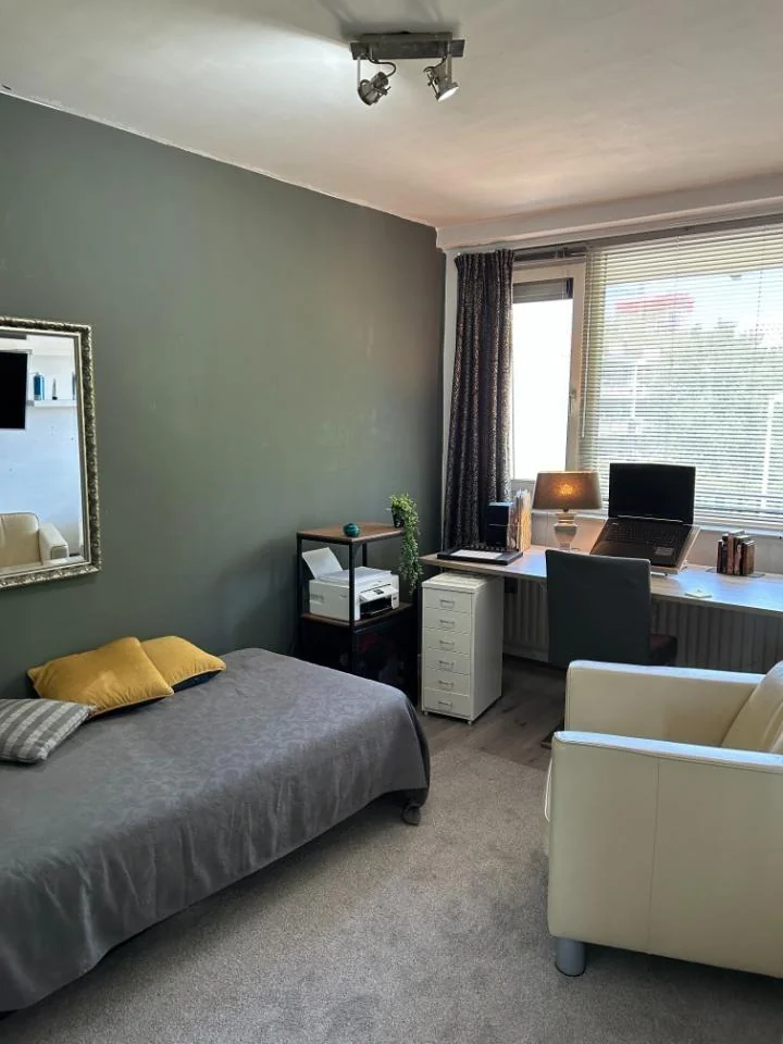 Foto van de Kamer gelegen aan de Arent Janszoon Ernststraat in Amsterdam