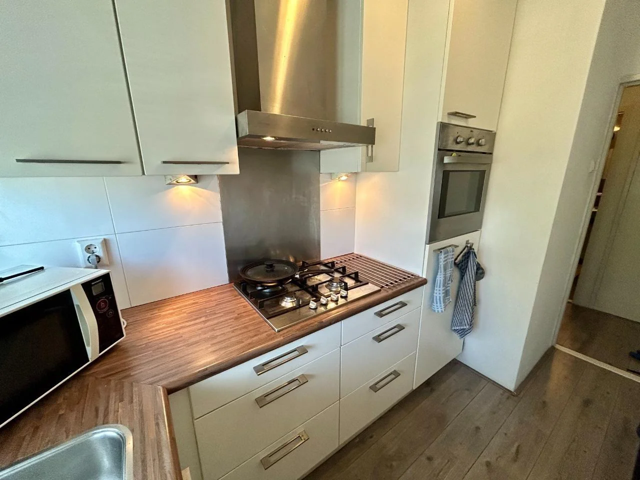 Foto van de Kamer gelegen aan de Arent Janszoon Ernststraat in Amsterdam