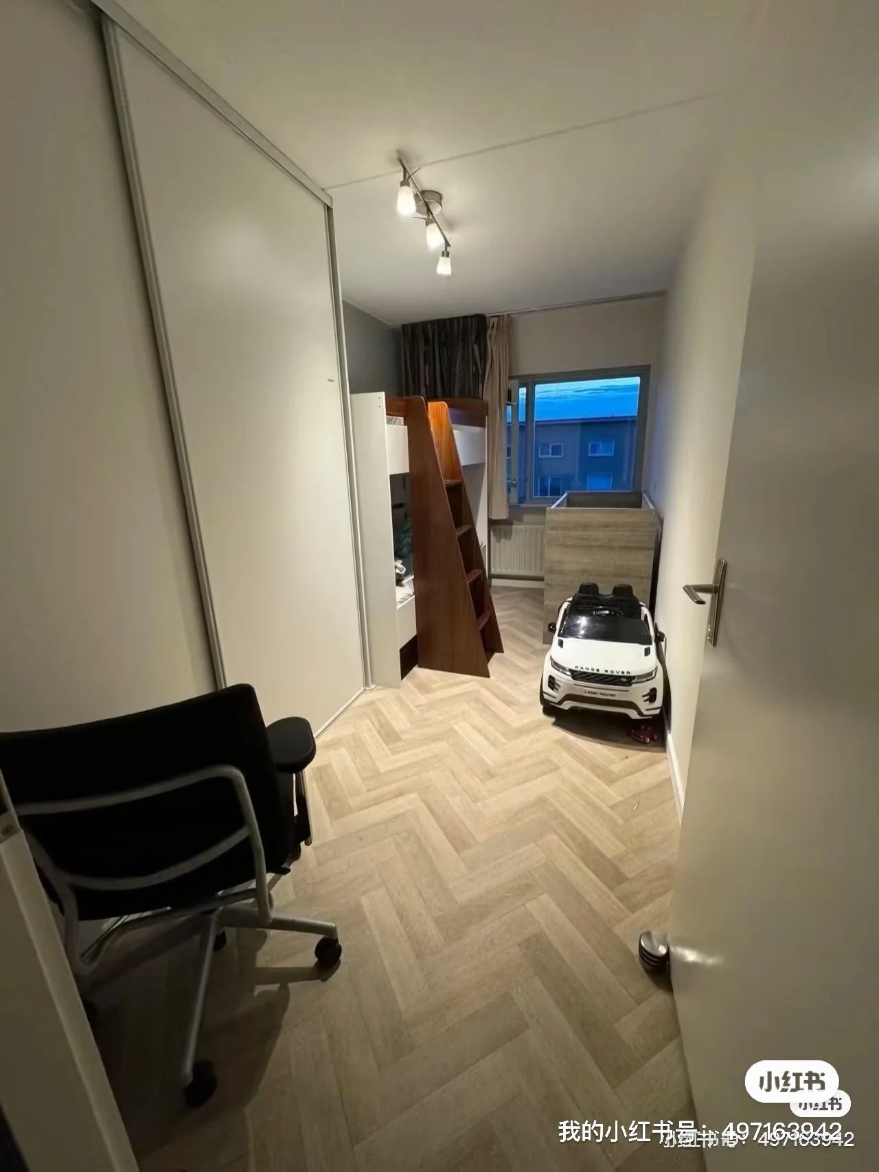 Foto van de Appartement gelegen aan de Henegouwenstraat in Amsterdam
