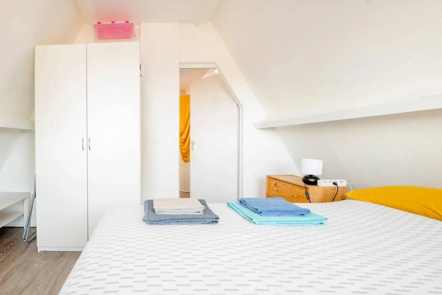 Foto van de Kamer gelegen aan de Vriendenlaan in Rotterdam