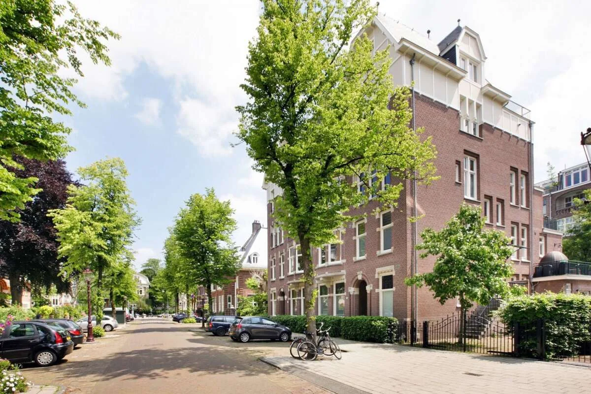 Foto van de Appartement gelegen aan de Prins Hendriklaan in Amsterdam