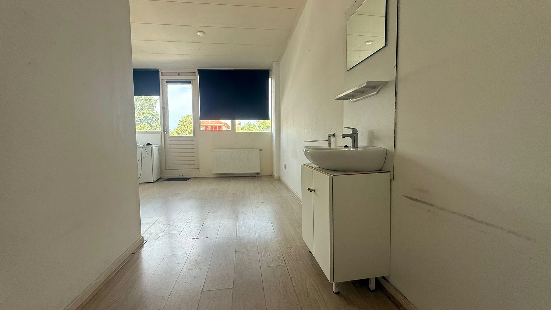 geblurde versie van de foto als achtergrond