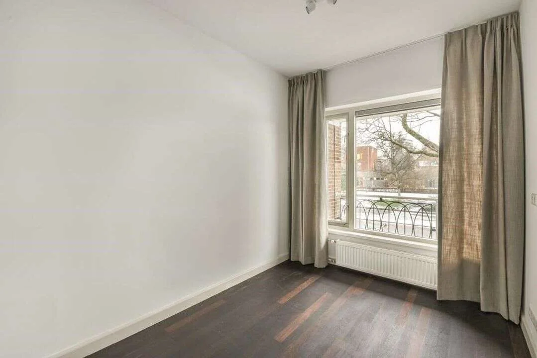Foto van de Appartement gelegen aan de Mr. G. Groen van Prinstererlaan in Amstelveen