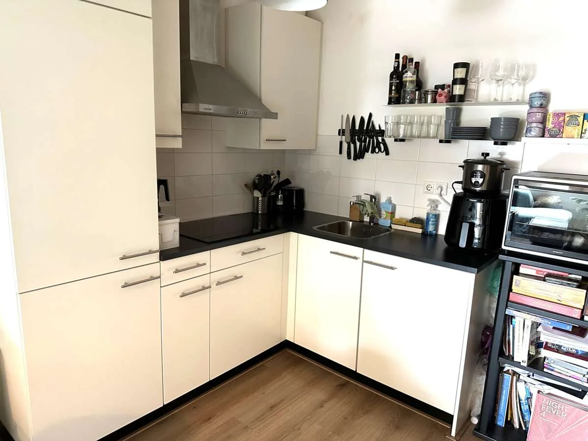 geblurde versie van de foto als achtergrond