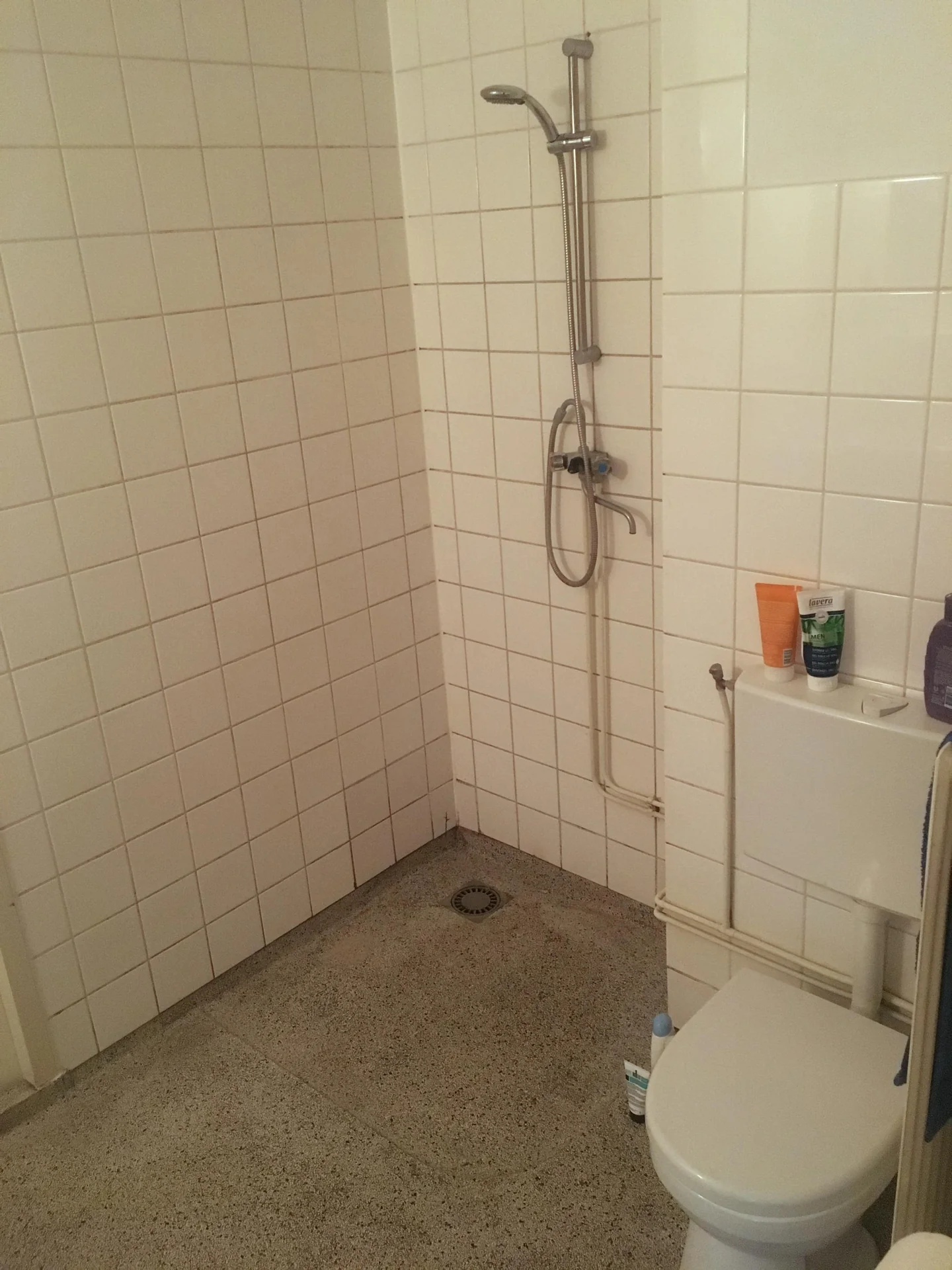 Foto van de Kamer gelegen aan de Jan Boterenbroodstraat in Amsterdam