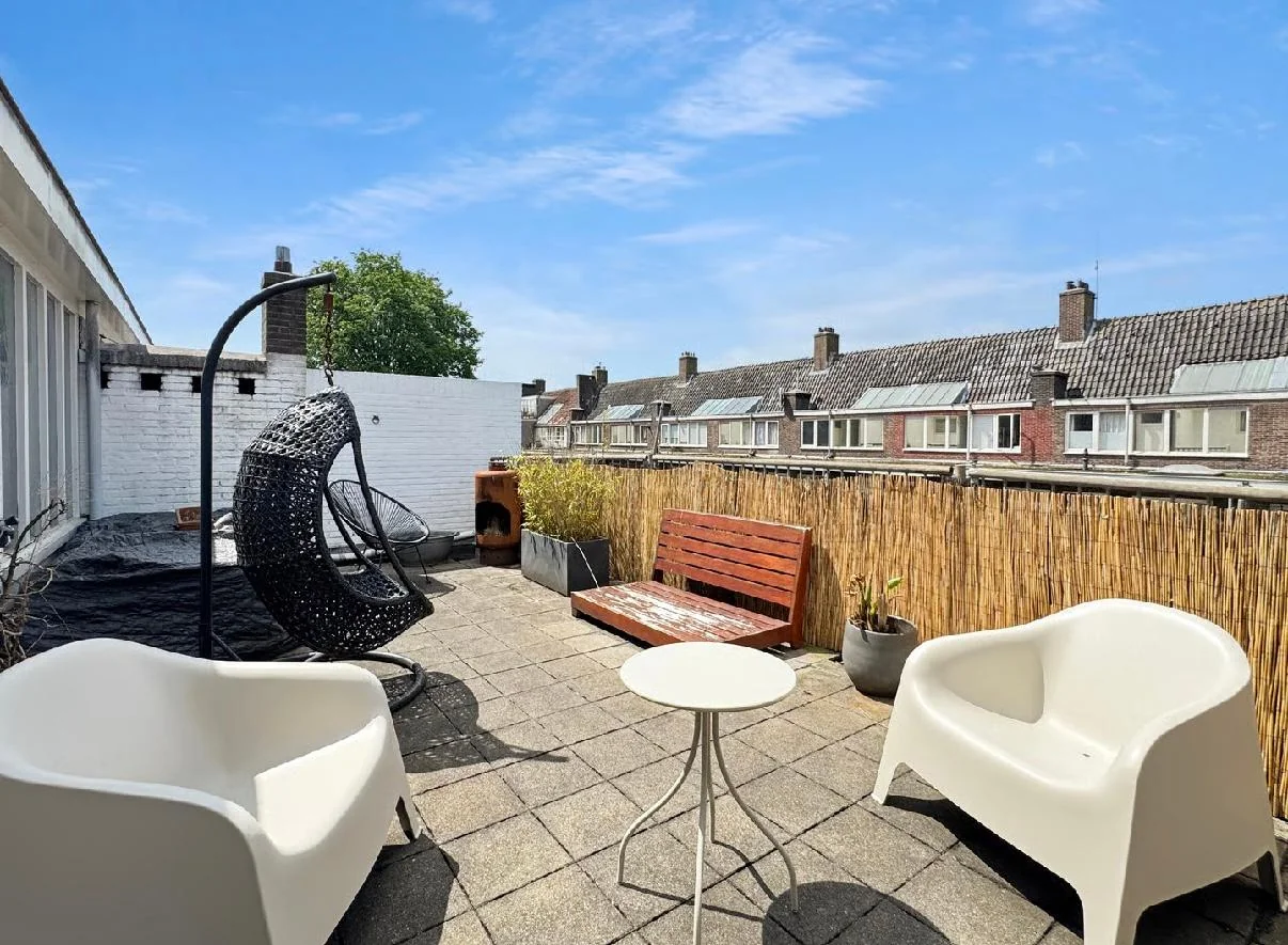 Foto van de Kamer gelegen aan de Haarlemmermeerstraat in Amsterdam