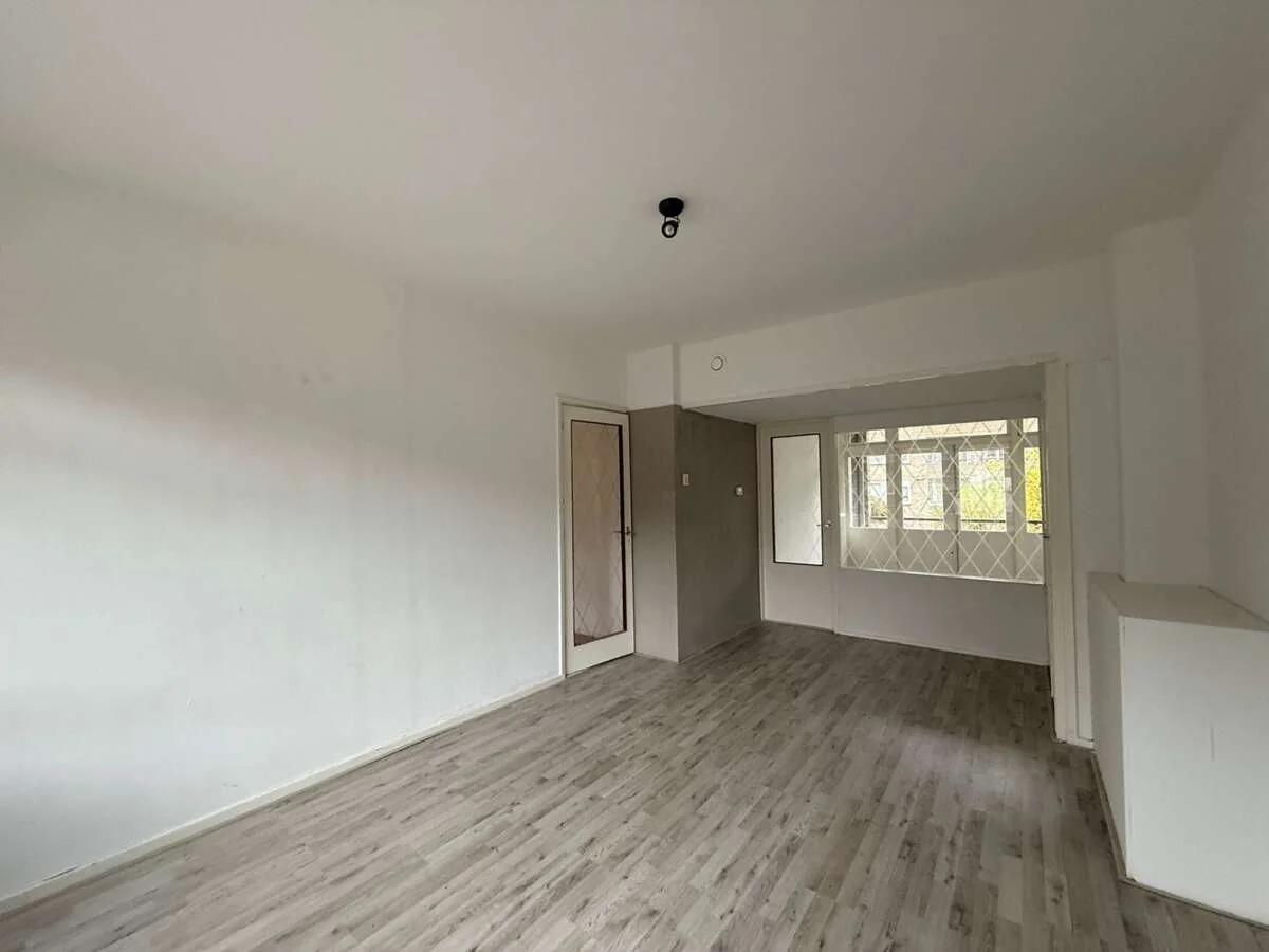 Foto van de Appartement gelegen aan de Mijnsherenlaan in Rotterdam