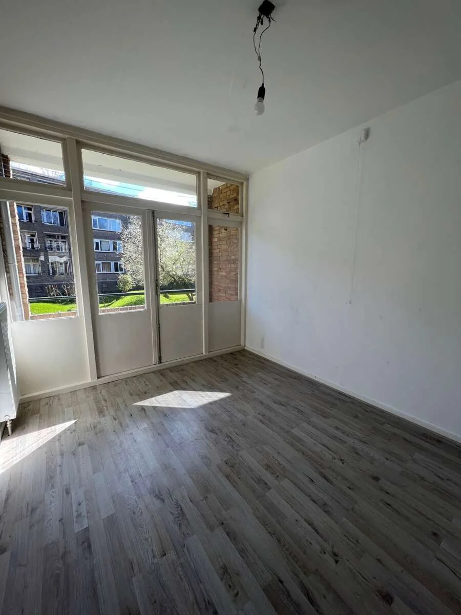 Foto van de Appartement gelegen aan de Mijnsherenlaan in Rotterdam