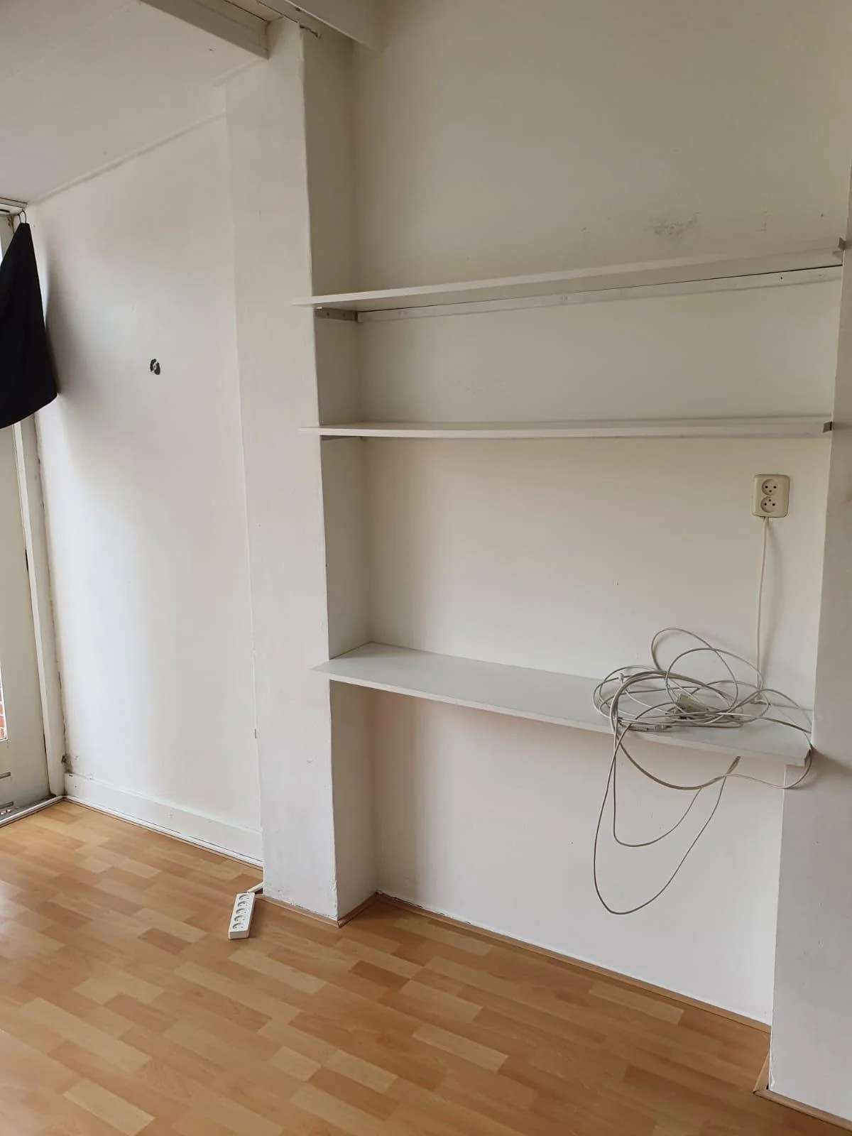 Foto van de Kamer gelegen aan de Van Houtenlaan in Groningen