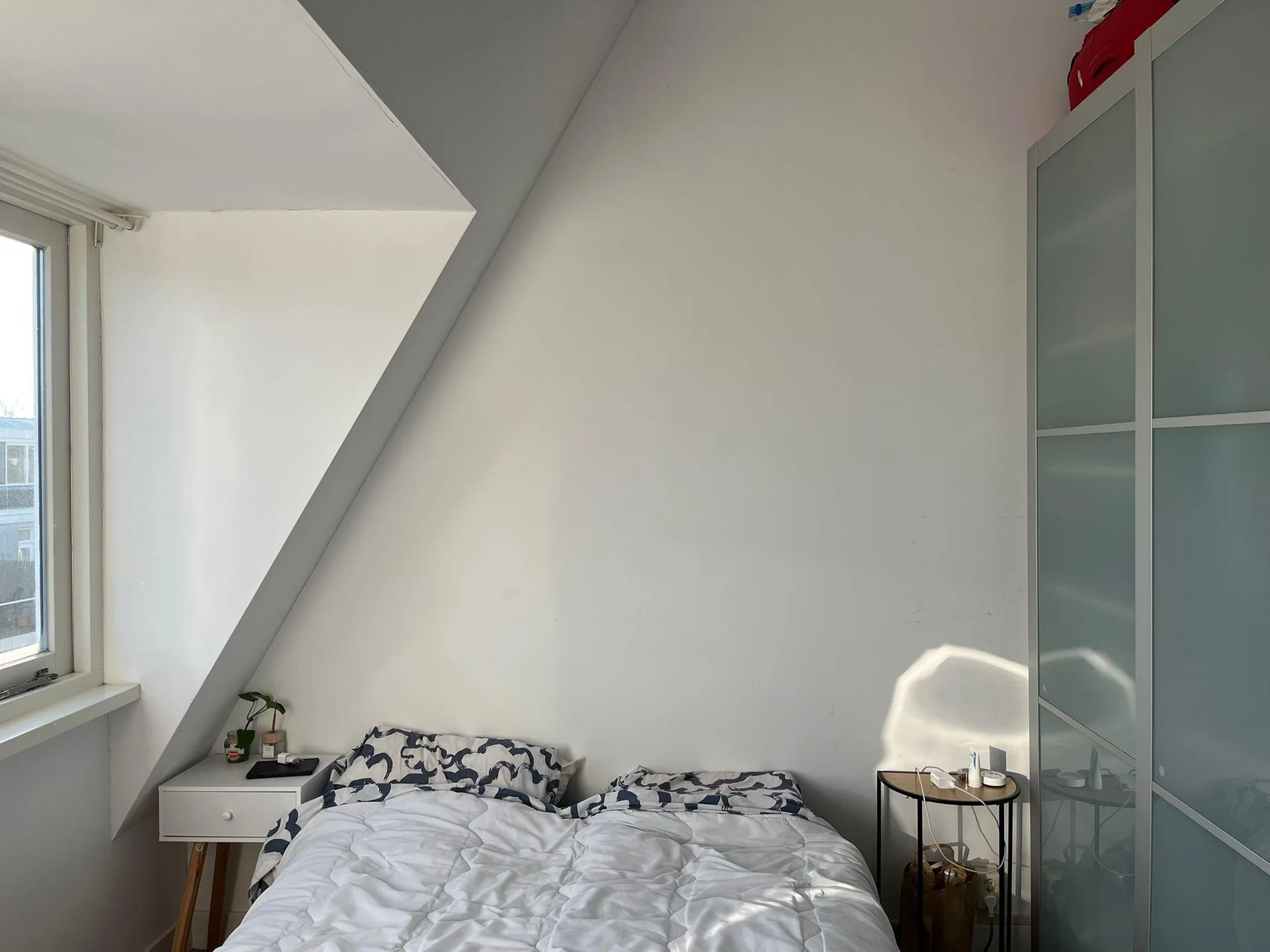 geblurde versie van de foto als achtergrond