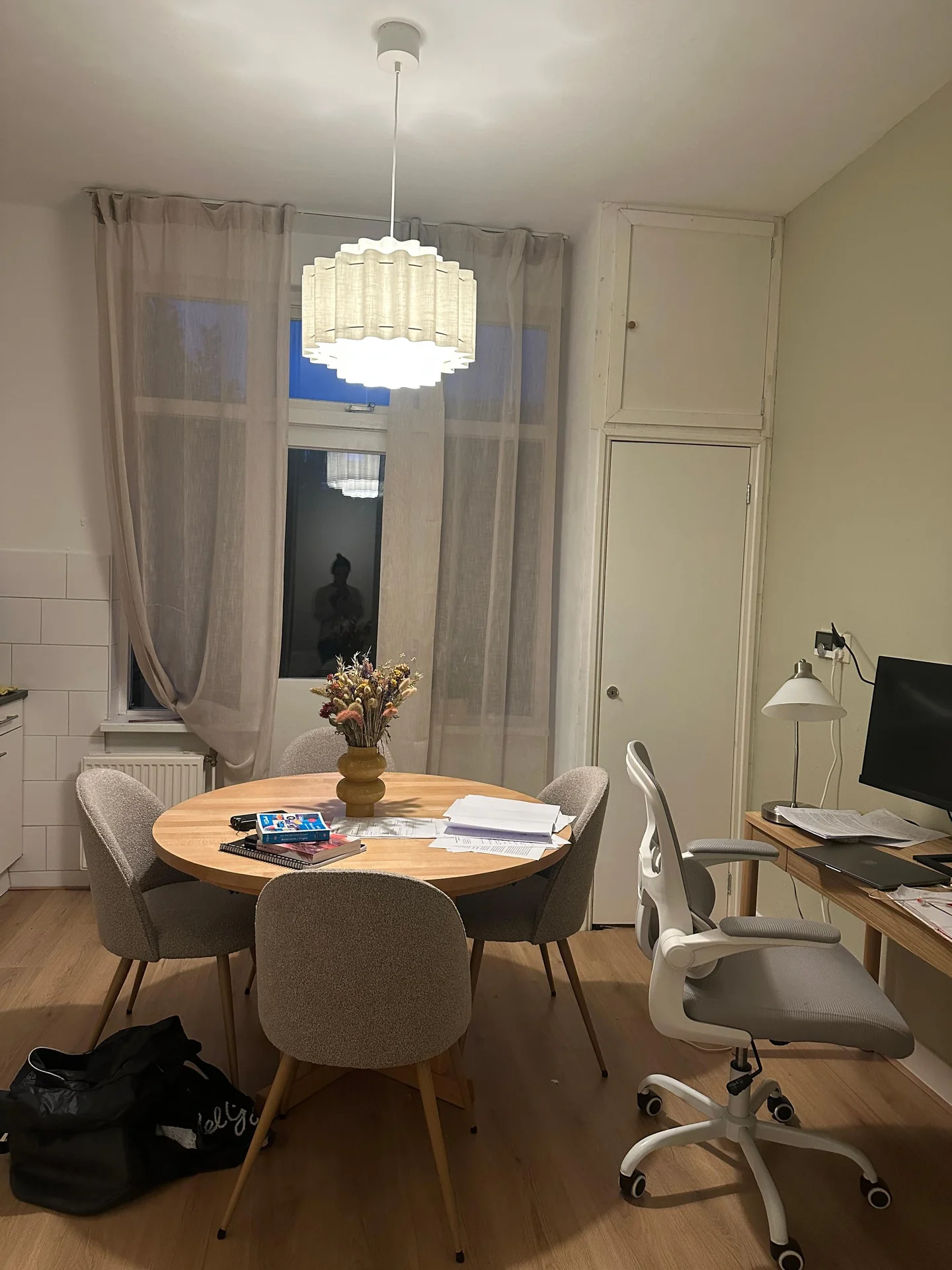 geblurde versie van de foto als achtergrond