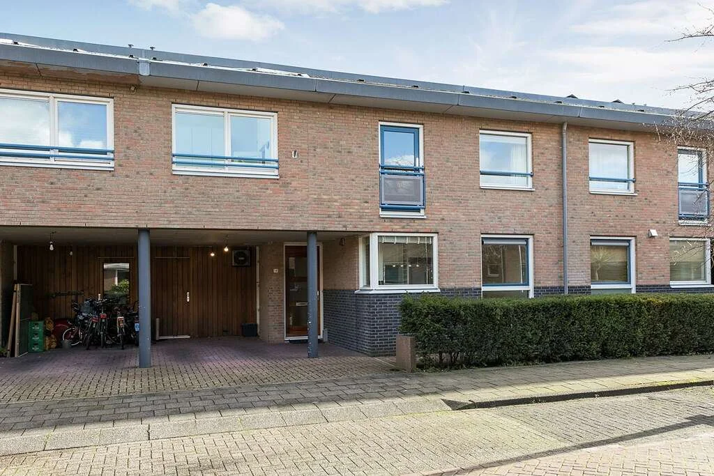 Foto van de Appartement gelegen aan de Maria Dermoûtlaan in Amstelveen