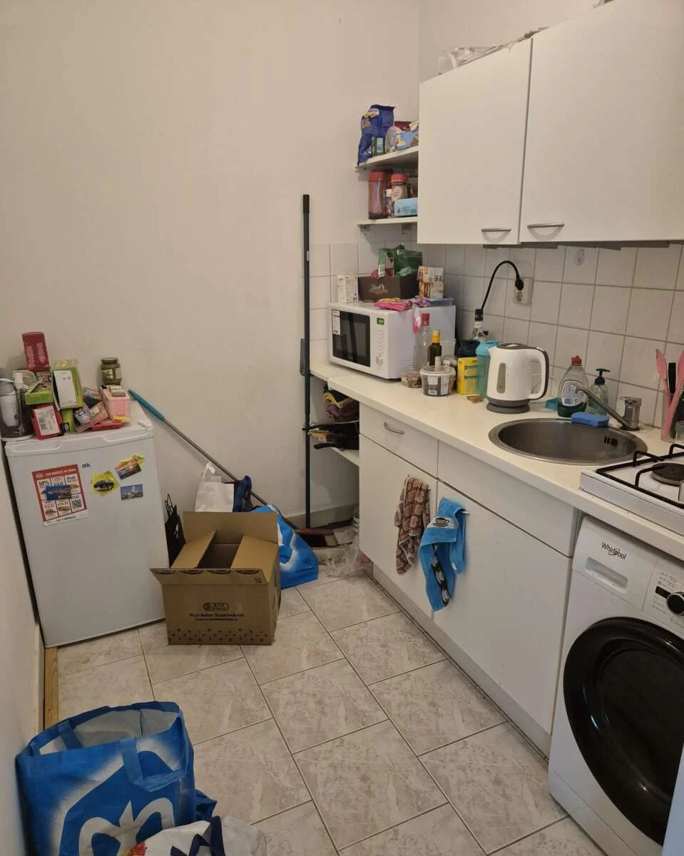 geblurde versie van de foto als achtergrond