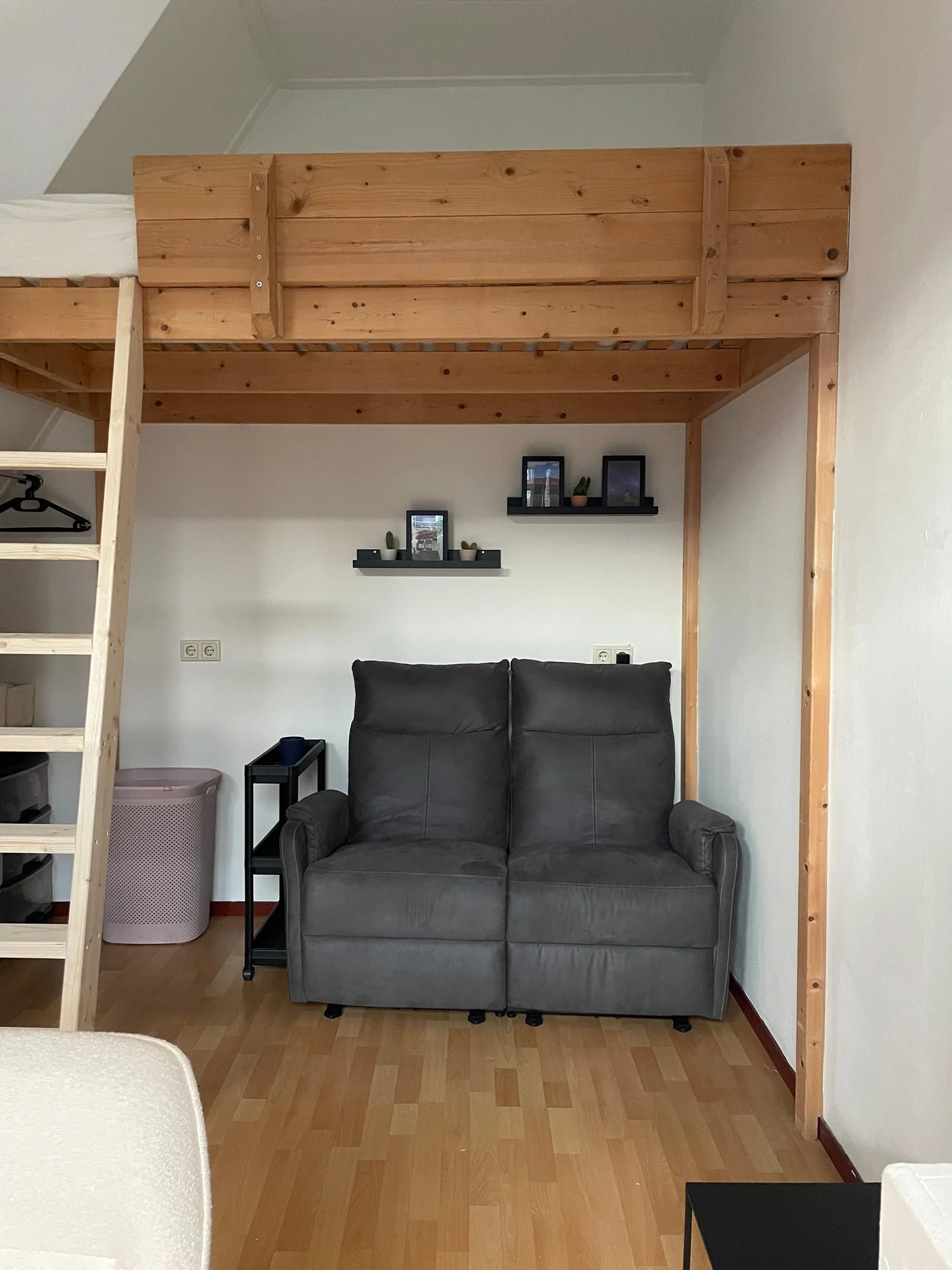 Foto van de Kamer gelegen aan de van der Kooijstraat in Leeuwarden