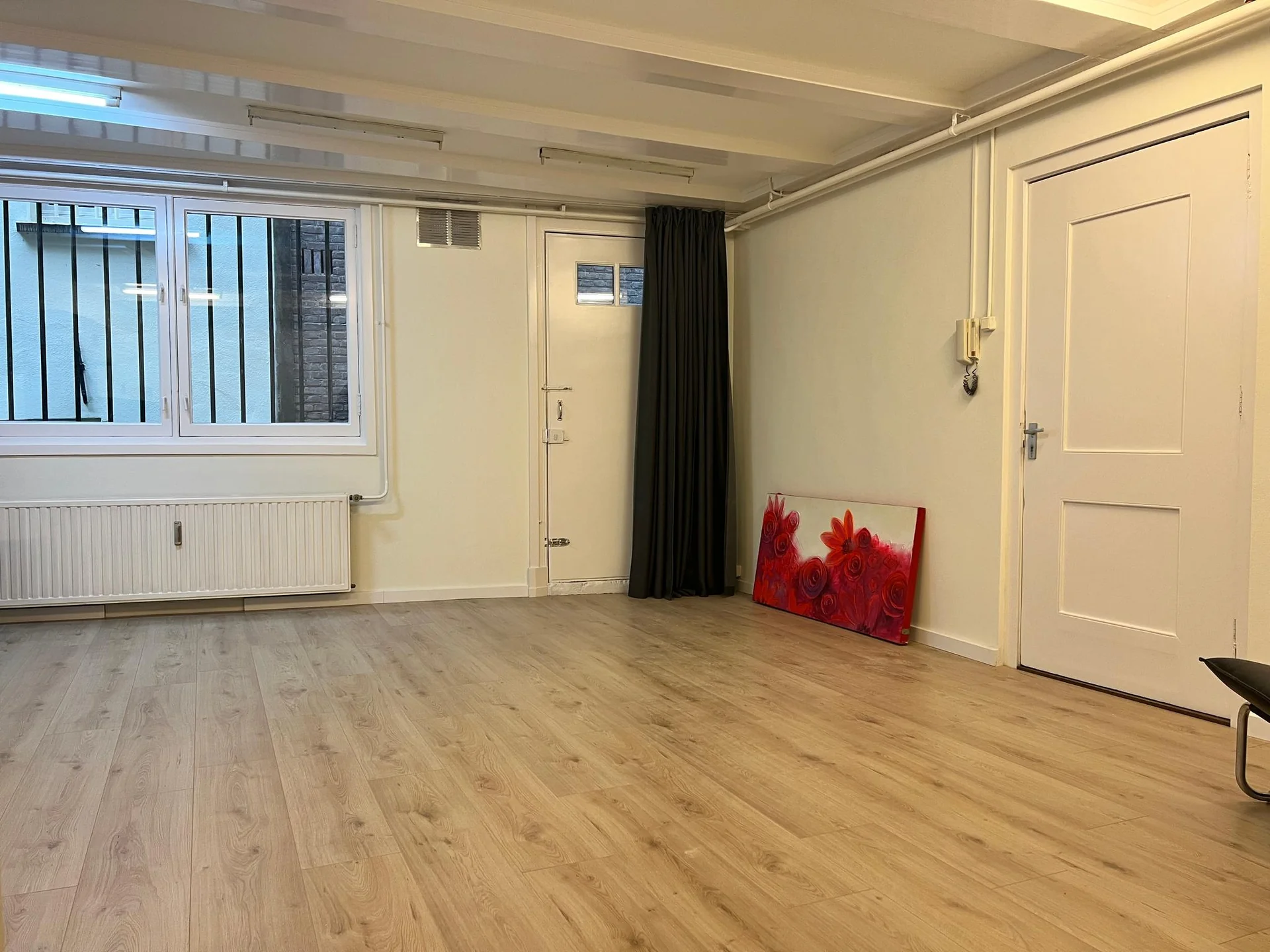 Foto van de Appartement gelegen aan de Oudezijds Voorburgwal in Amsterdam