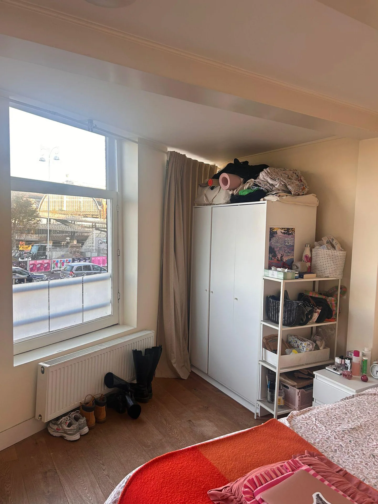 Foto van de Kamer gelegen aan de Prins Hendrikkade in Amsterdam