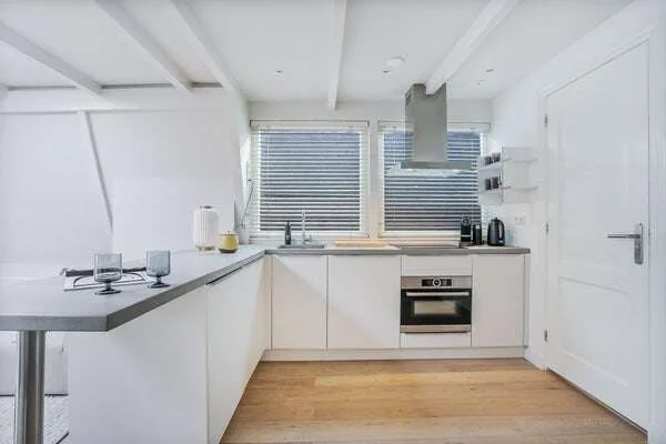 Foto van de Appartement gelegen aan de Rustenburgerstraat in Amsterdam