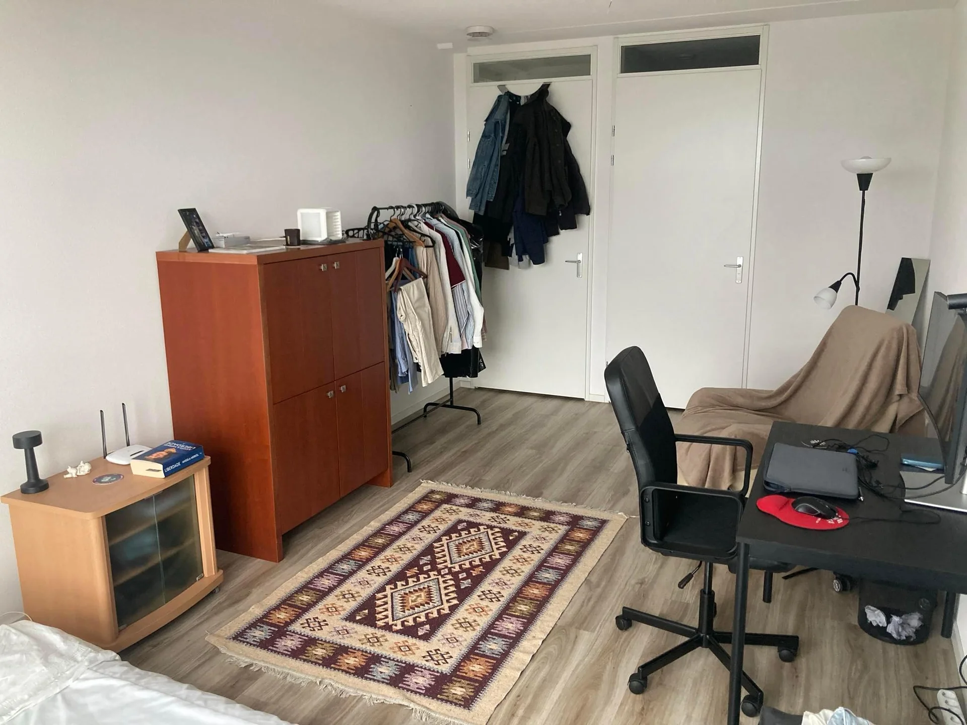Foto van de Kamer gelegen aan de Brede Hilledijk in Rotterdam