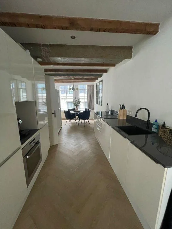 Foto van de Kamer gelegen aan de Warmoesstraat in Amsterdam