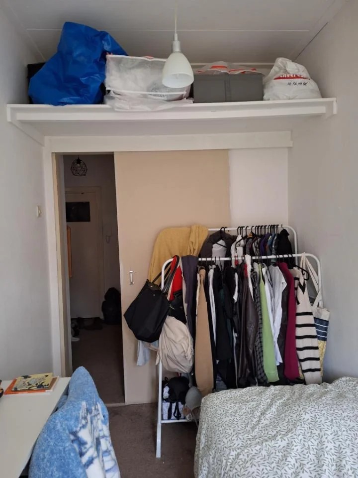 geblurde versie van de foto als achtergrond