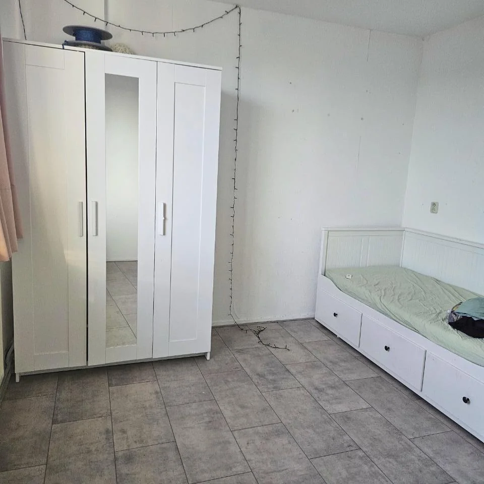 Foto van de Kamer gelegen aan de Christiaan de Wetstraat in Amsterdam