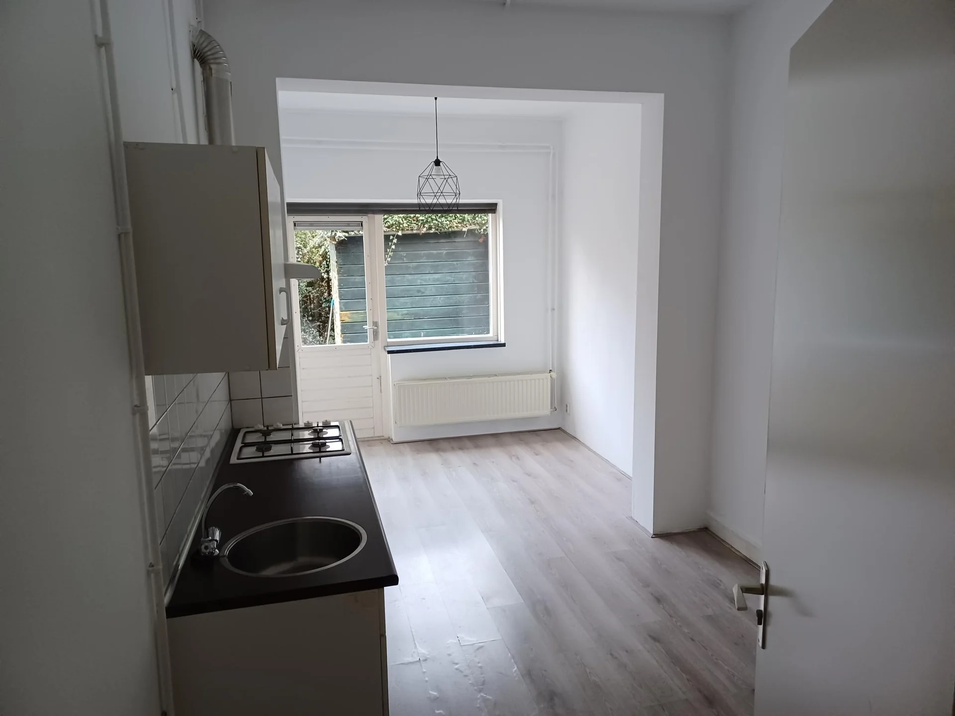 geblurde versie van de foto als achtergrond