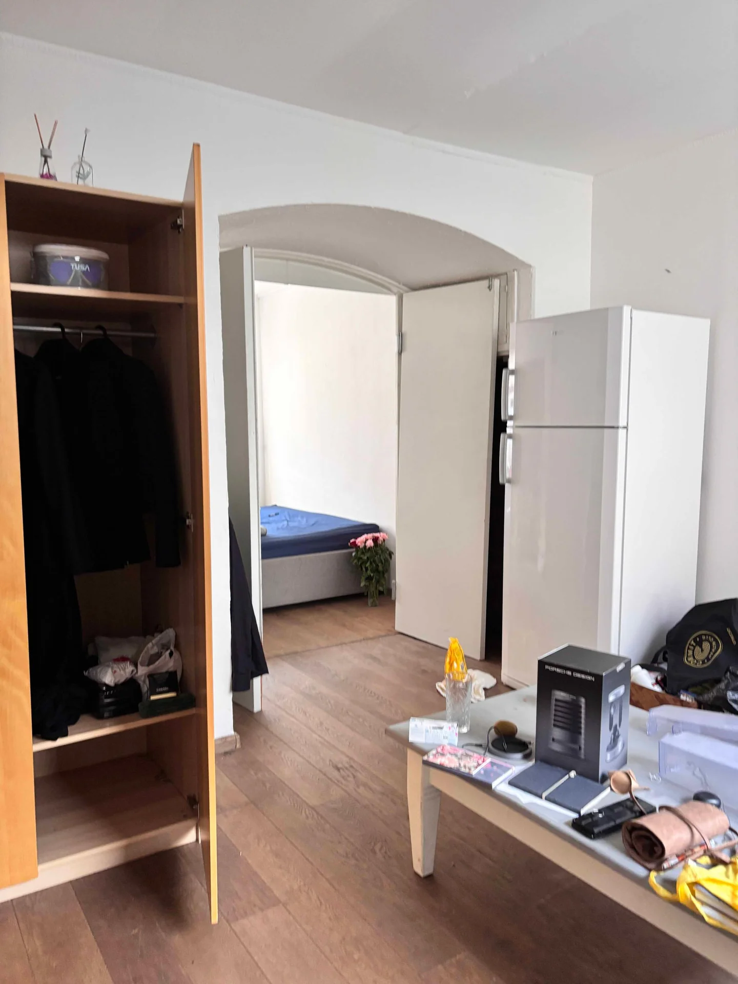 geblurde versie van de foto als achtergrond