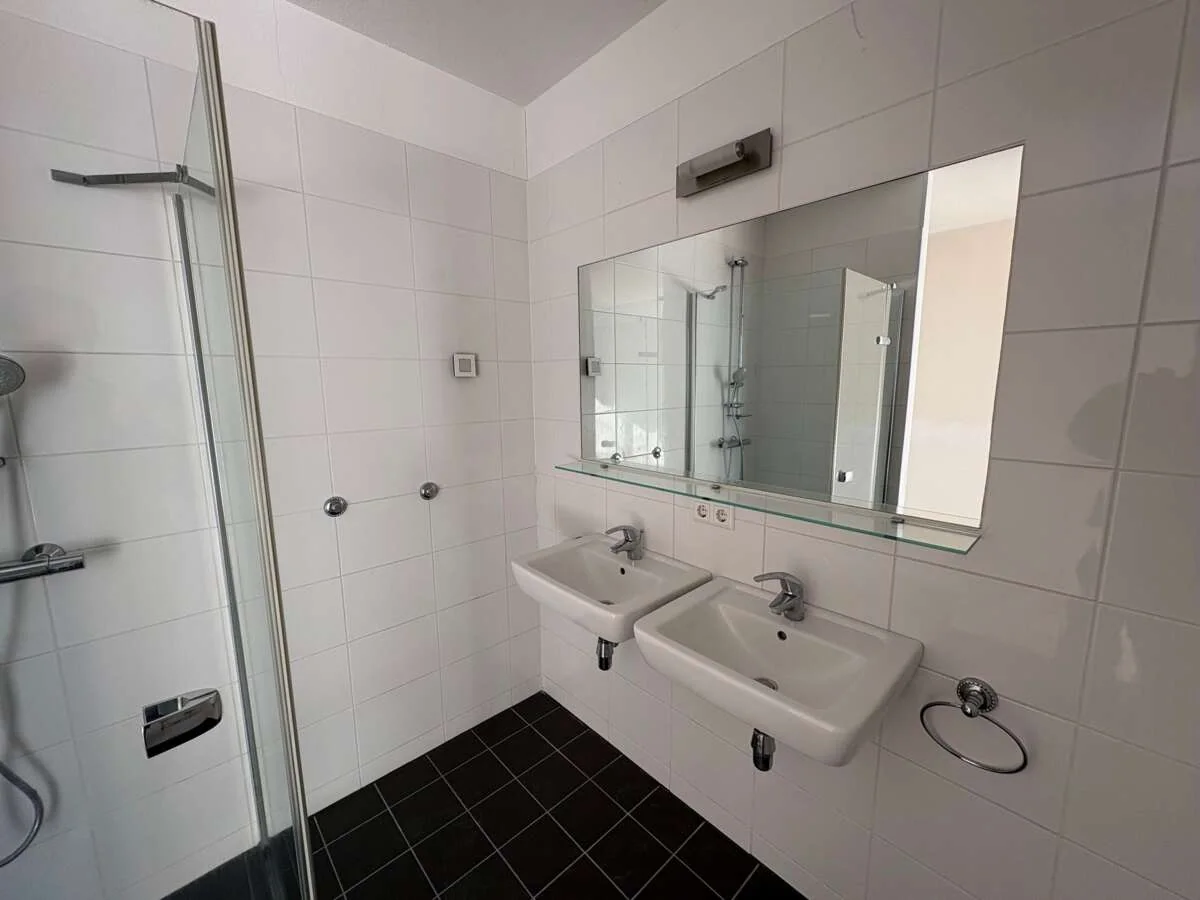 Foto van de Appartement gelegen aan de Emmy Andriessestraat in Amsterdam