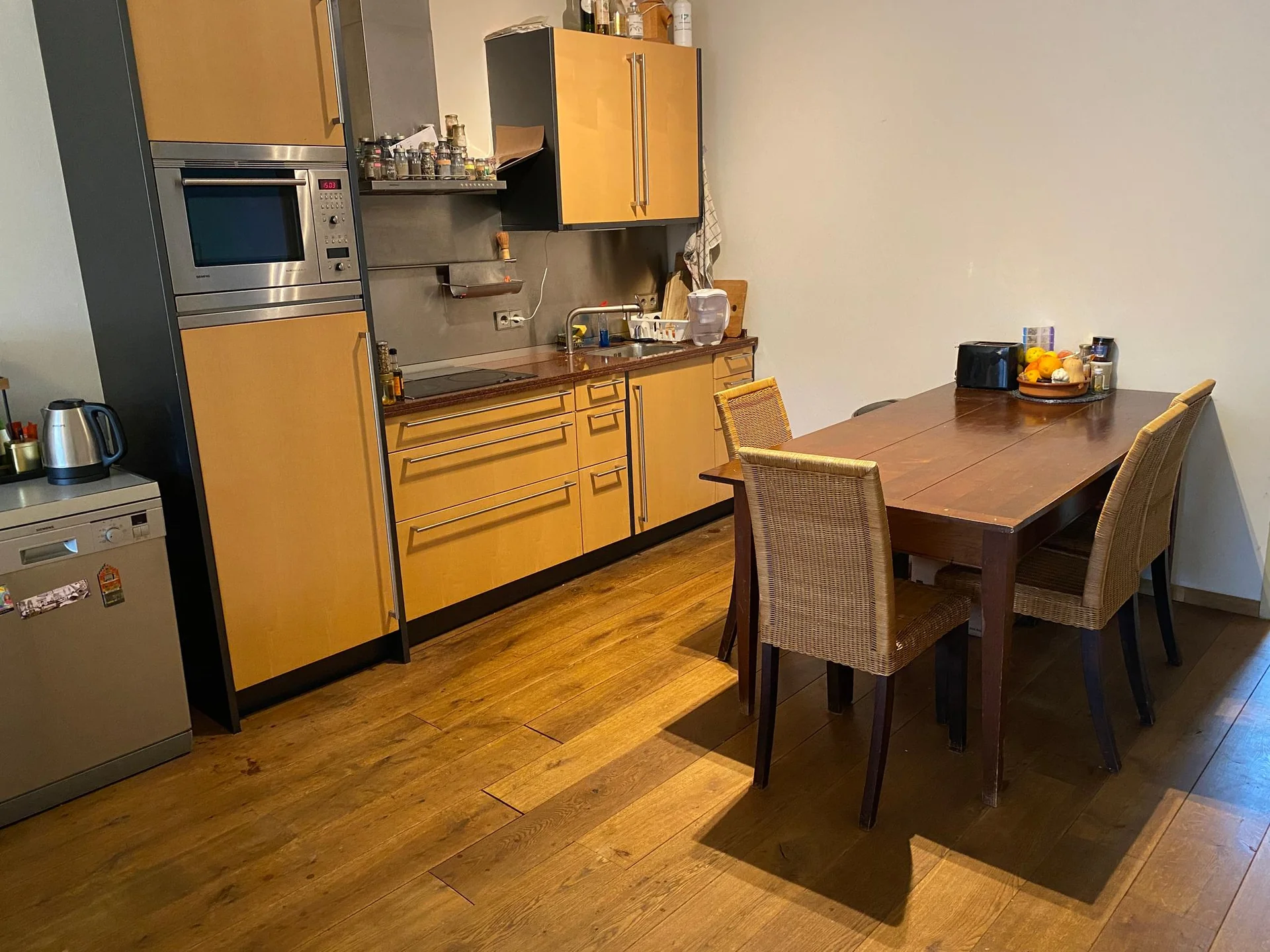 Foto van de Kamer gelegen aan de Tolstraat in Amsterdam