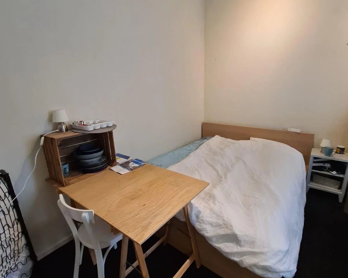 geblurde versie van de foto als achtergrond