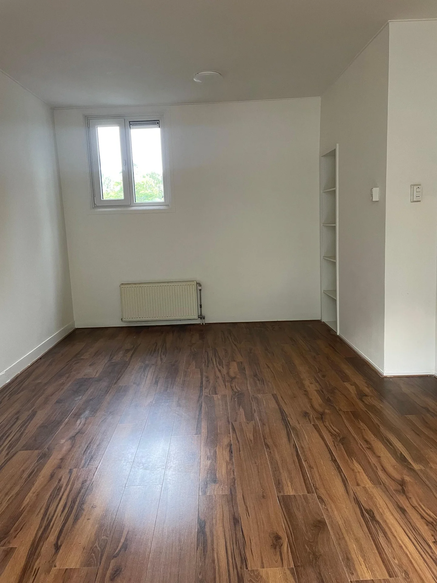 Foto van de Kamer gelegen aan de Weizichtstraat in Rotterdam