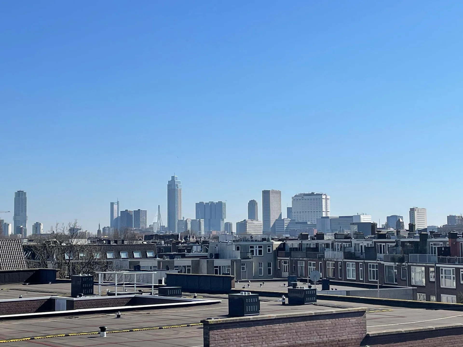 Foto van de Kamer gelegen aan de Weizichtstraat in Rotterdam