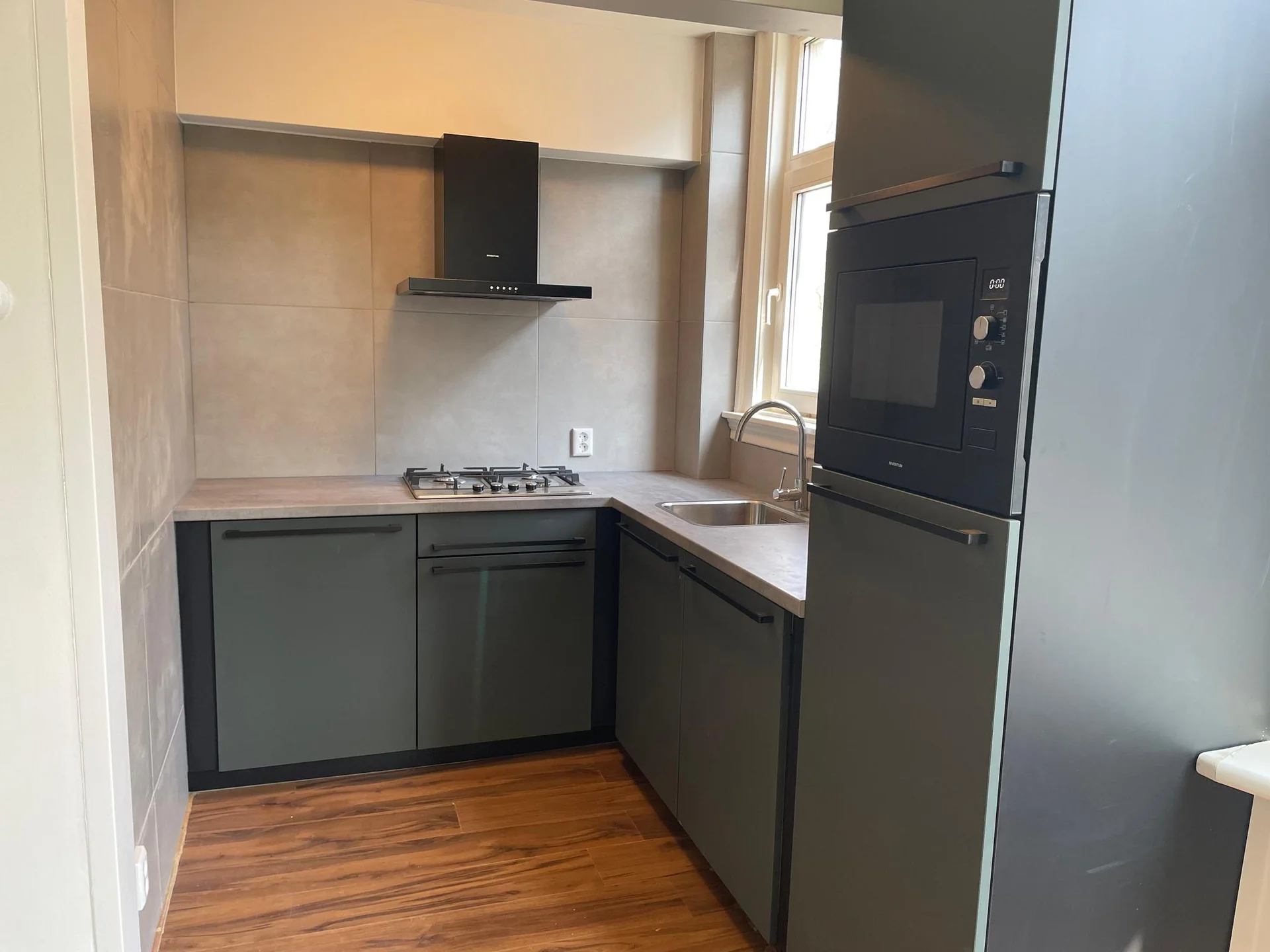 Foto van de Kamer gelegen aan de Weizichtstraat in Rotterdam