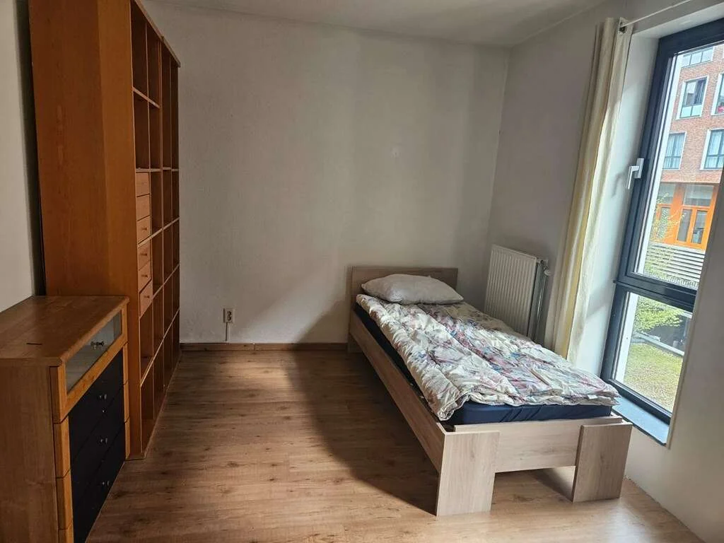 Foto van de Kamer gelegen aan de Claus van Amsbergstraat in Amsterdam