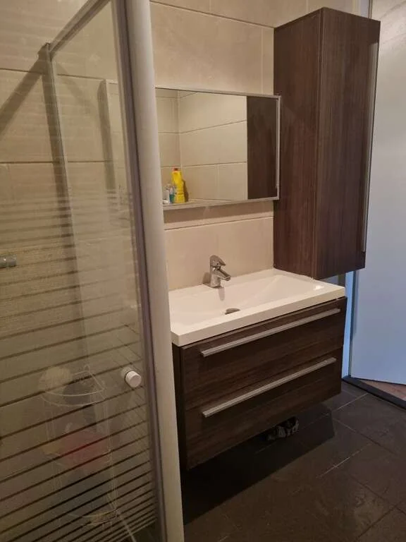 Foto van de Kamer gelegen aan de Claus van Amsbergstraat in Amsterdam