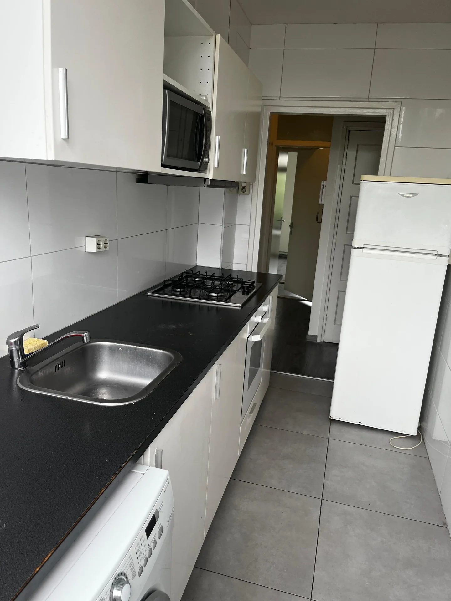 Foto van de Kamer gelegen aan de Schiedamseweg in Rotterdam