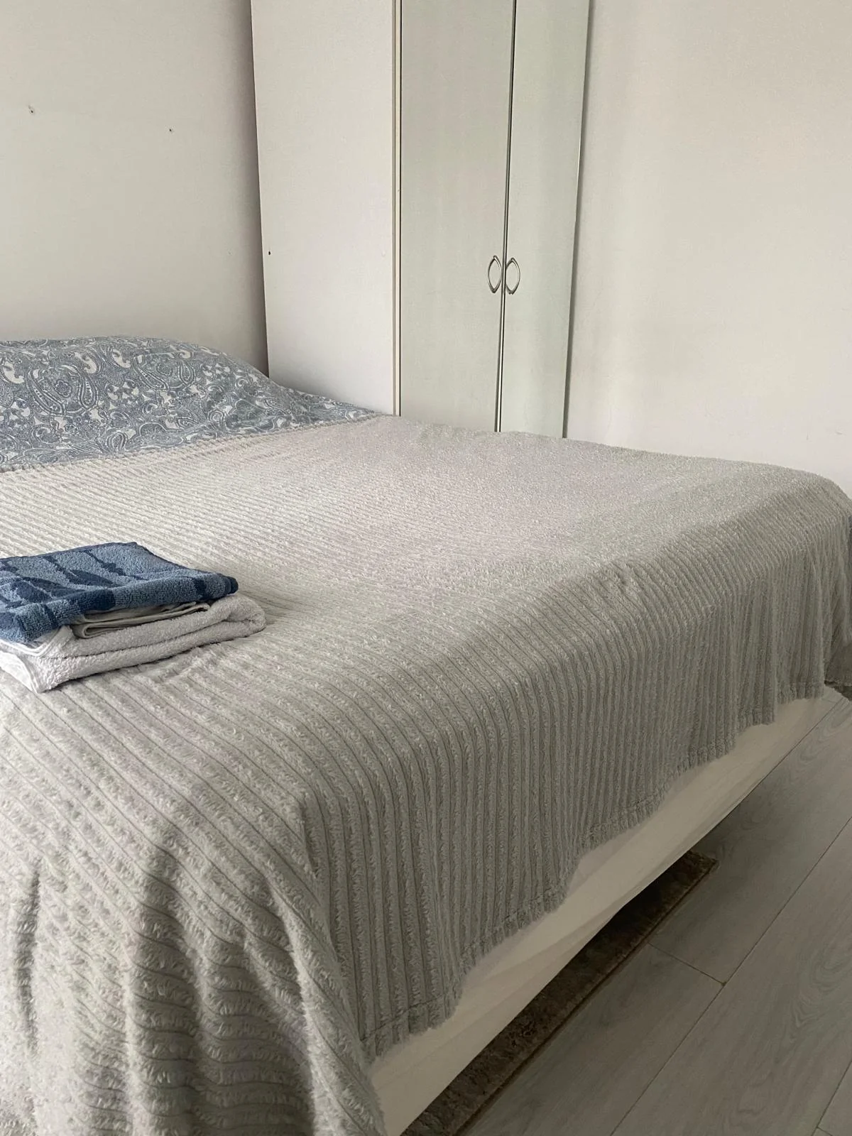 Foto van de Kamer gelegen aan de Willem de Zwijgerlaan in Amsterdam