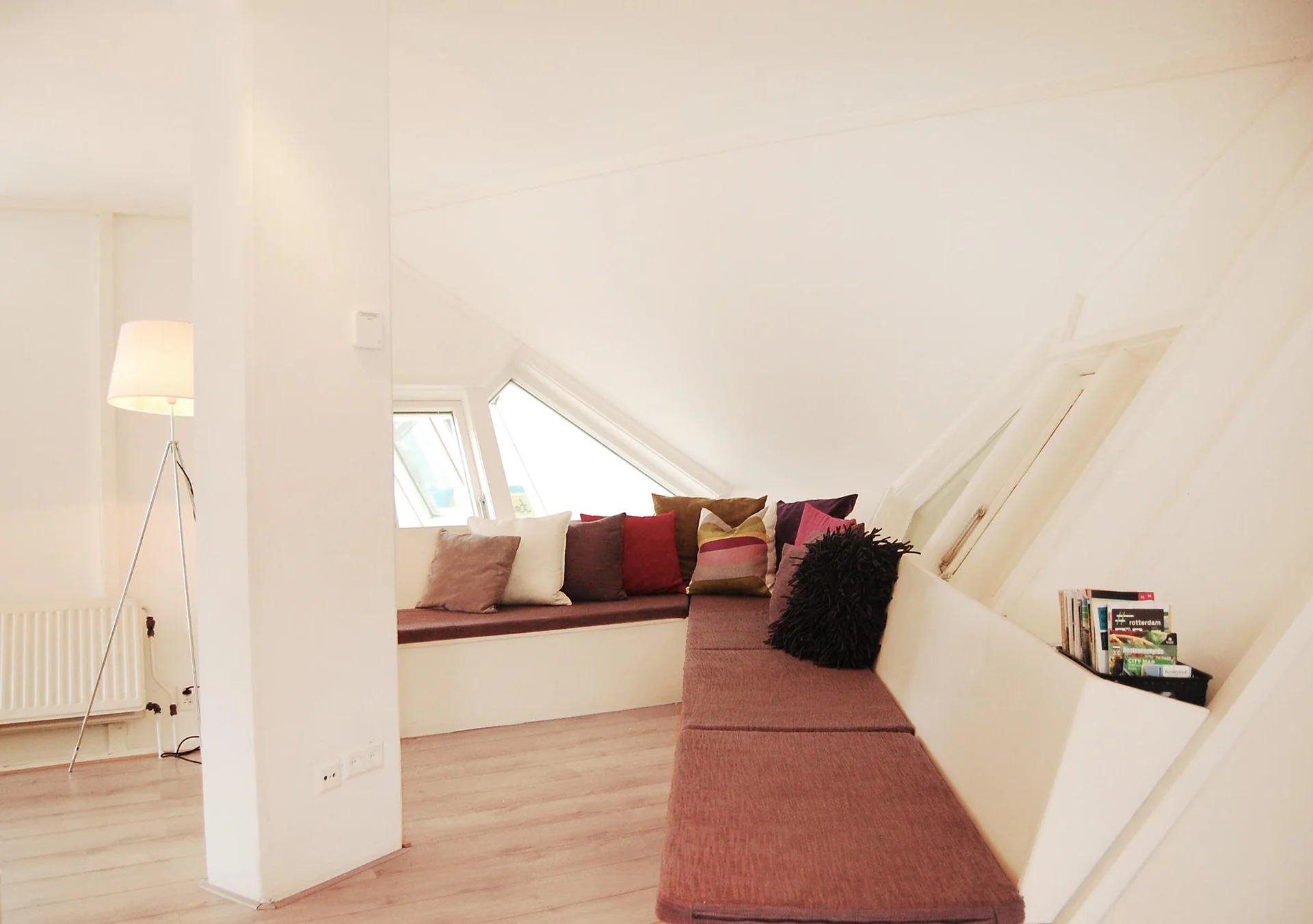 Foto van de Kamer gelegen aan de Overblaak in Rotterdam