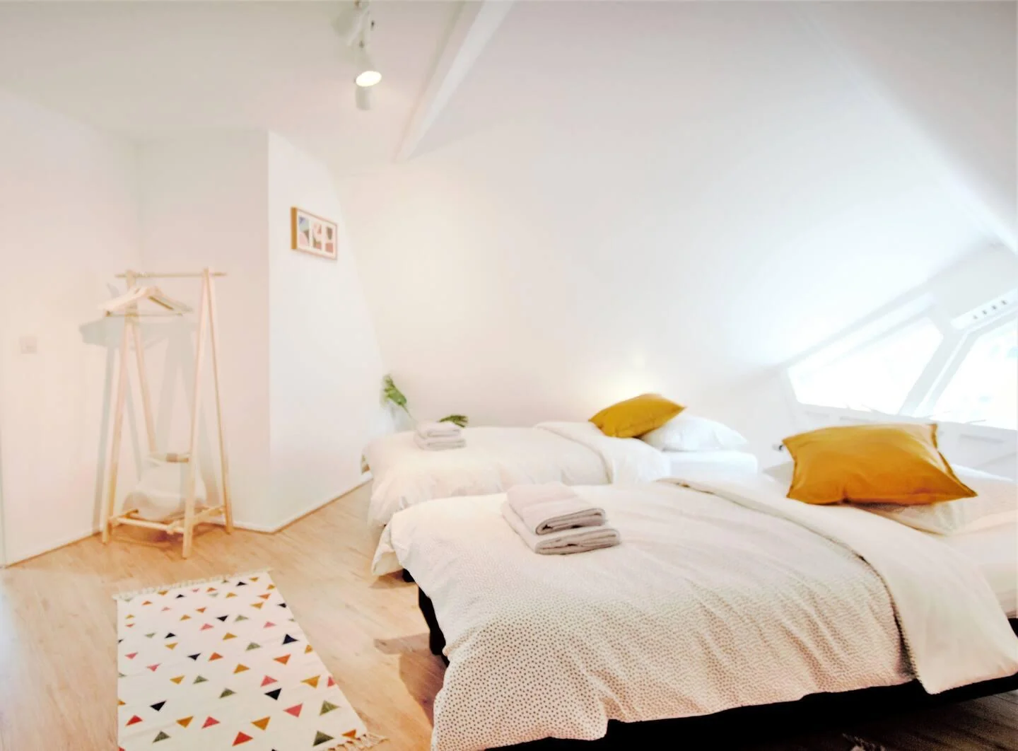 Foto van de Kamer gelegen aan de Overblaak in Rotterdam