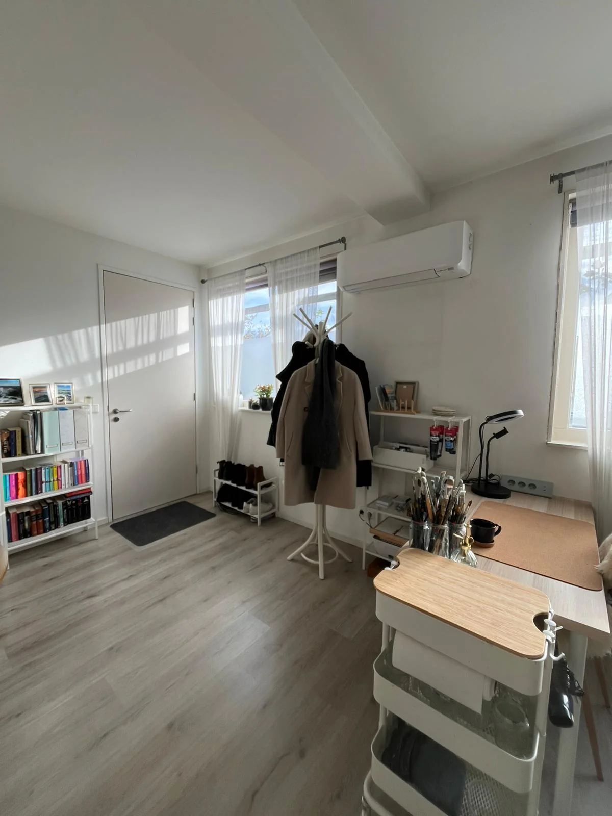 geblurde versie van de foto als achtergrond