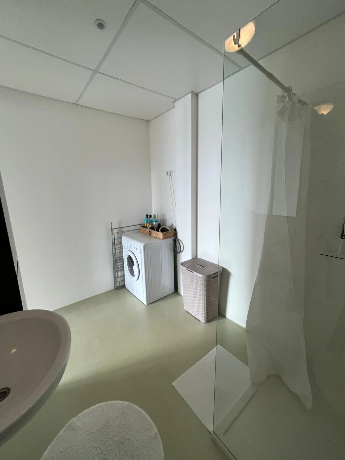 Foto van de Studio gelegen aan de Pop Dijkemaweg in Groningen