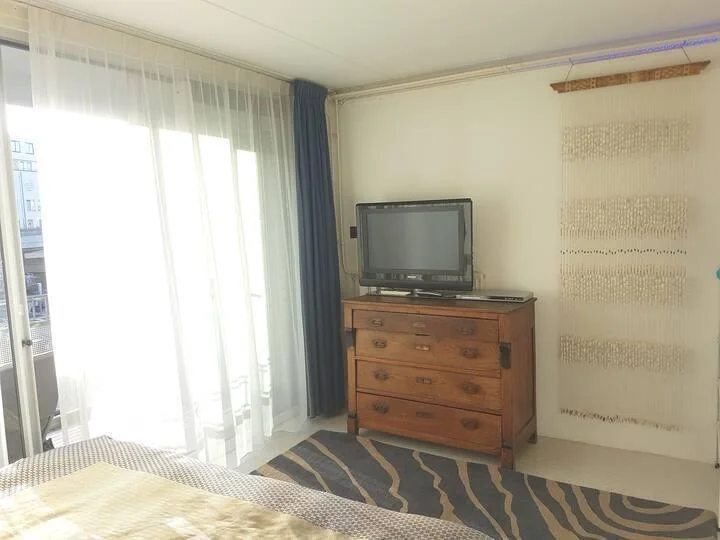 Foto van de Kamer gelegen aan de C. van Eesterenlaan in Amsterdam