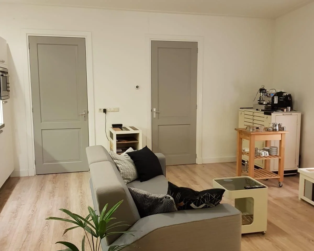 geblurde versie van de foto als achtergrond