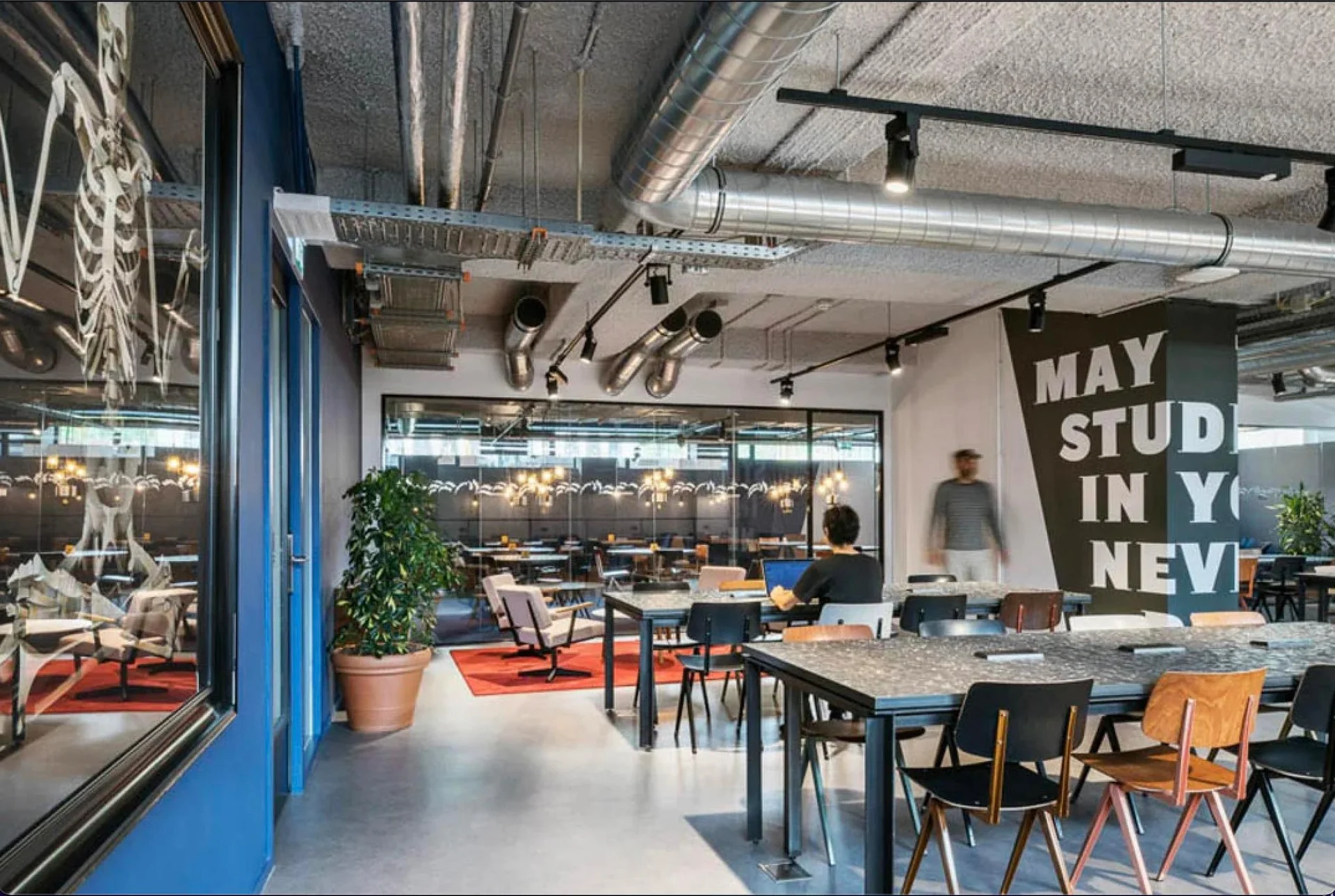 Foto van de Kamer gelegen aan de Van de Sande Bakhuijzenstraat in Amsterdam