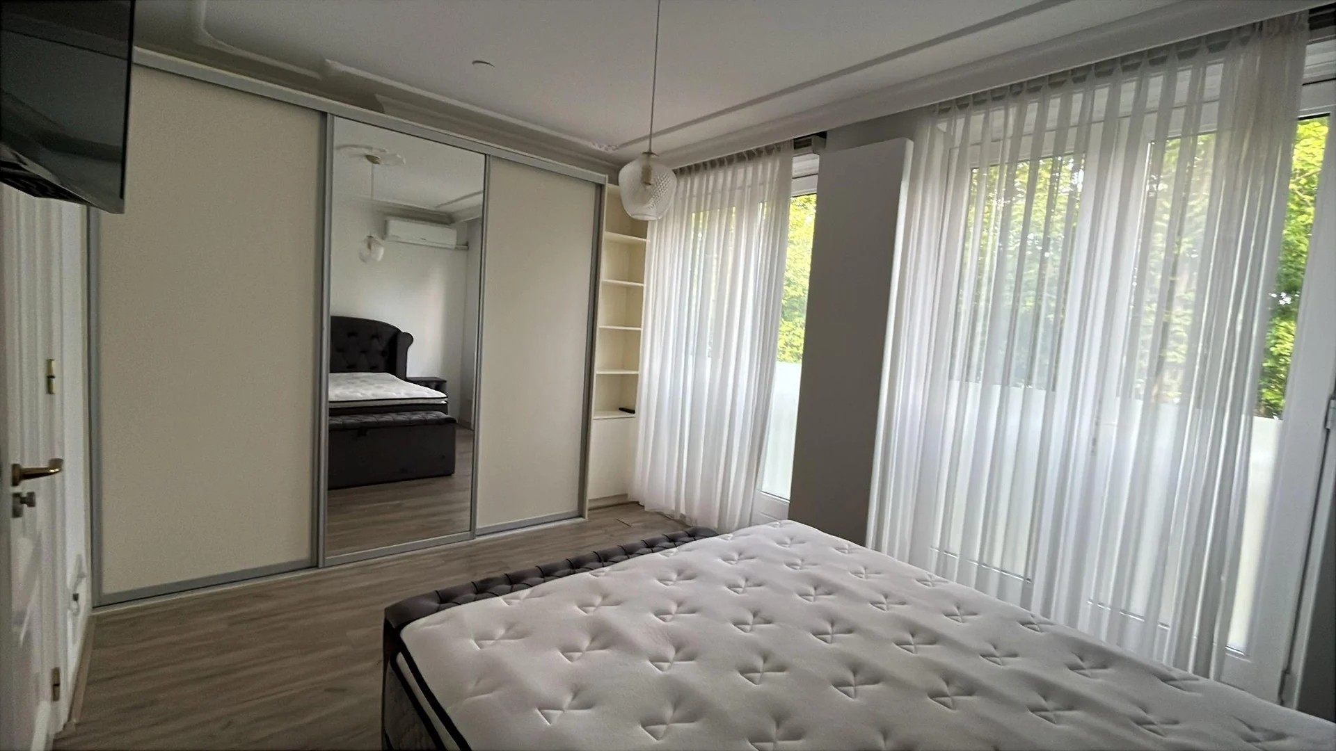 Foto van de Kamer gelegen aan de Troelstralaan in Amsterdam