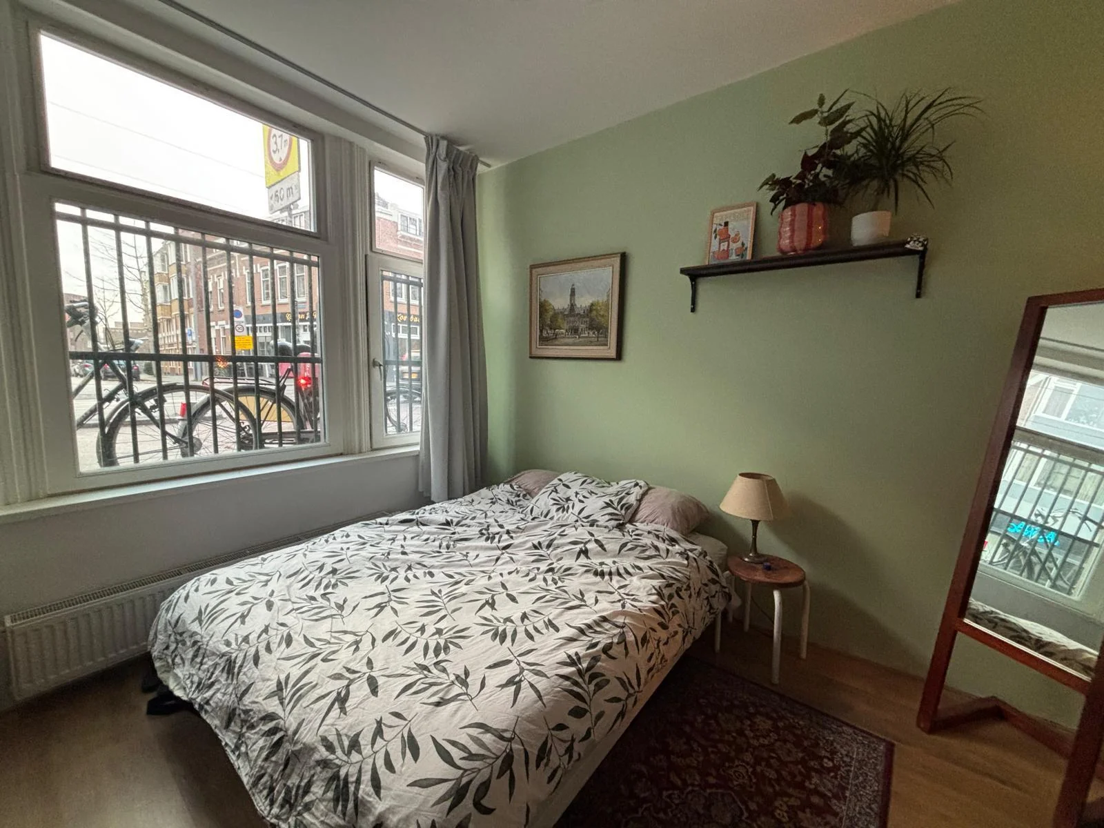 Foto van de Kamer gelegen aan de Bergweg in Rotterdam