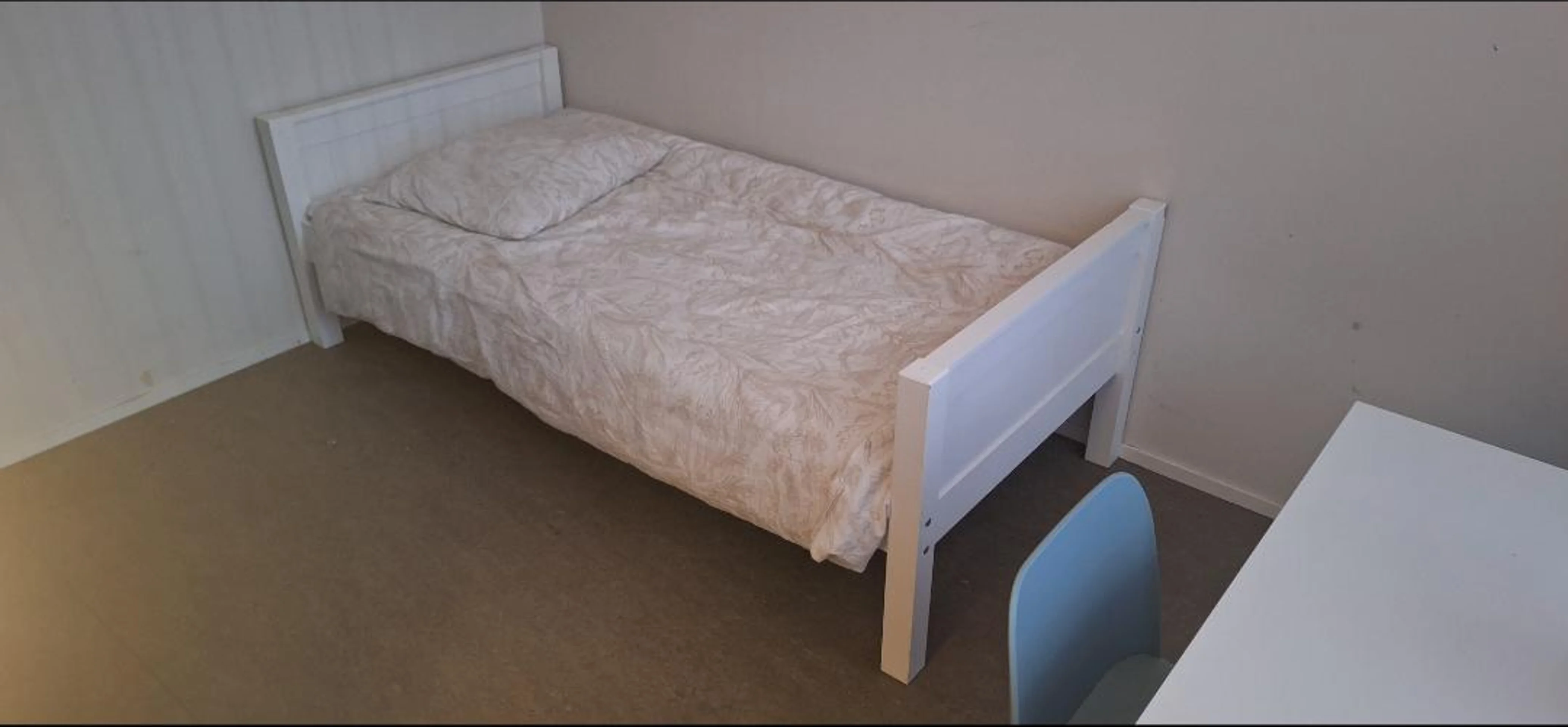 Foto van de Kamer gelegen aan de Erich Salomonstraat in Amsterdam